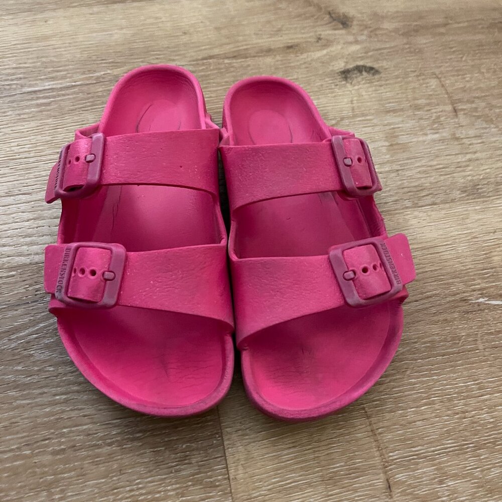 Birkenstock Kids Sandals Size 34 | Bright Pink Waterproof | Well Used